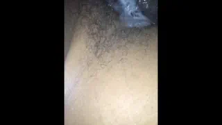 Блондинка сосет большой черный хуй