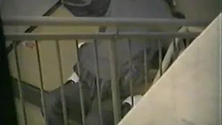 Публичный Секс в Ночное Время Углового Здания