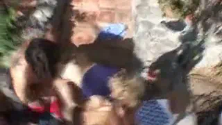Зрелая Дэррил Хэна делает три пути