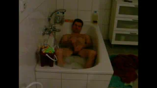 Раб в ванной