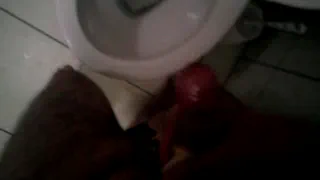 Я дрочить возбужденный