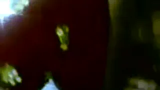 Круглолицый дези жена радует мужа -