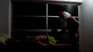 Санта-Клаус посещает его любимый эльф