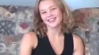 Маленький молодой Винты Черный хуй