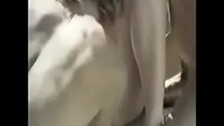 Винтаж Би два парня и девушка с Меган Ли