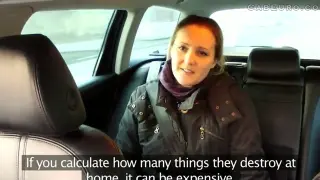 Таксист трахает дилетант в девушка красавица вверх ее задницу