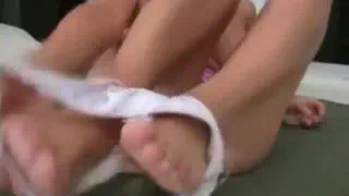 Грудастая молодая Челси получает на лицо