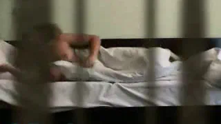 Игривые ласки на кровати