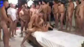 Массивные Групповуха Сперма в Жопе