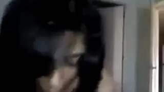 Индийская Девушка сосет хуй