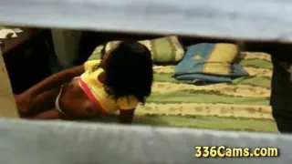 Молодые Мулатки Показывают Пизду Кристина на Веб-Камеру Видео