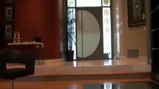 Жена надрачивает и отсос