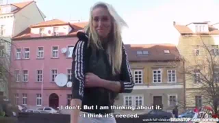 Сука стоп - Атлетик блондинку трахнули в парке