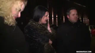 Селин Нуаре любит дрочить случайных незнакомцев в ночи