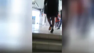 Мамаша на станции порноролик