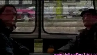 Зрелые в нижнем белье одетый проститутка сосет