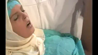 Горячая Арабская девушка