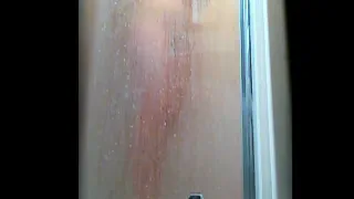 Круглый зрелая Задницу С Волосатая Киска Намокнет в Ней Душ