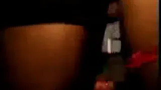 Групповуха в Клубе с много спермы черный негр кончит