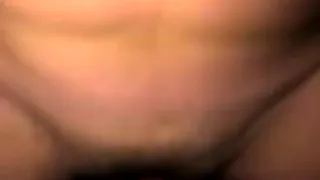 Любительское пара из Бразилии делает горячий домашний секс видео