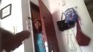 Показал член Для негритянки Горничной Отеля