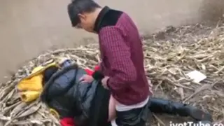 са публичных пилить