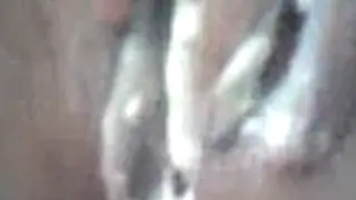 Жена пизду шантильи
